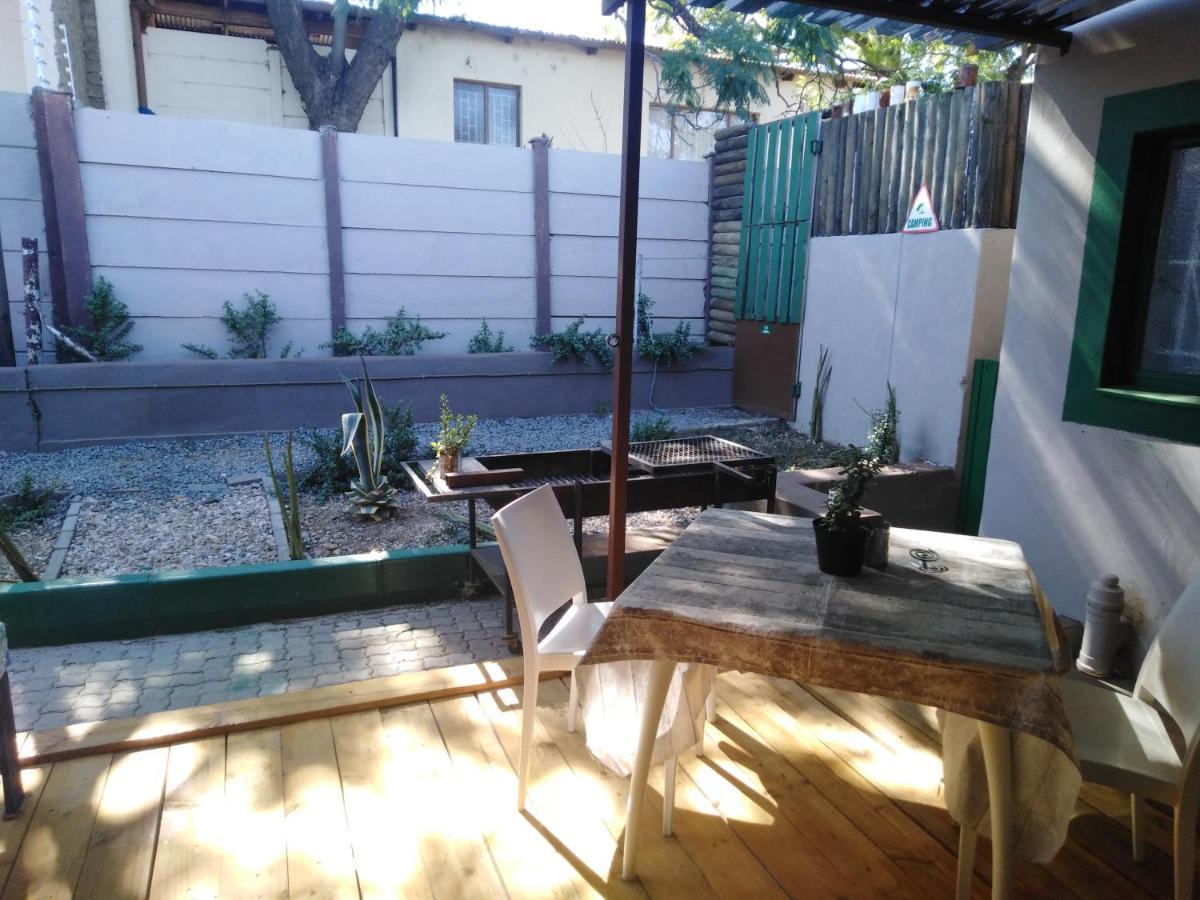 Xenia Bed & Breakfast Windhoek Eksteriør billede