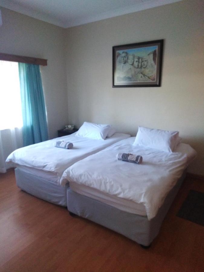 Xenia Bed & Breakfast Windhoek Eksteriør billede
