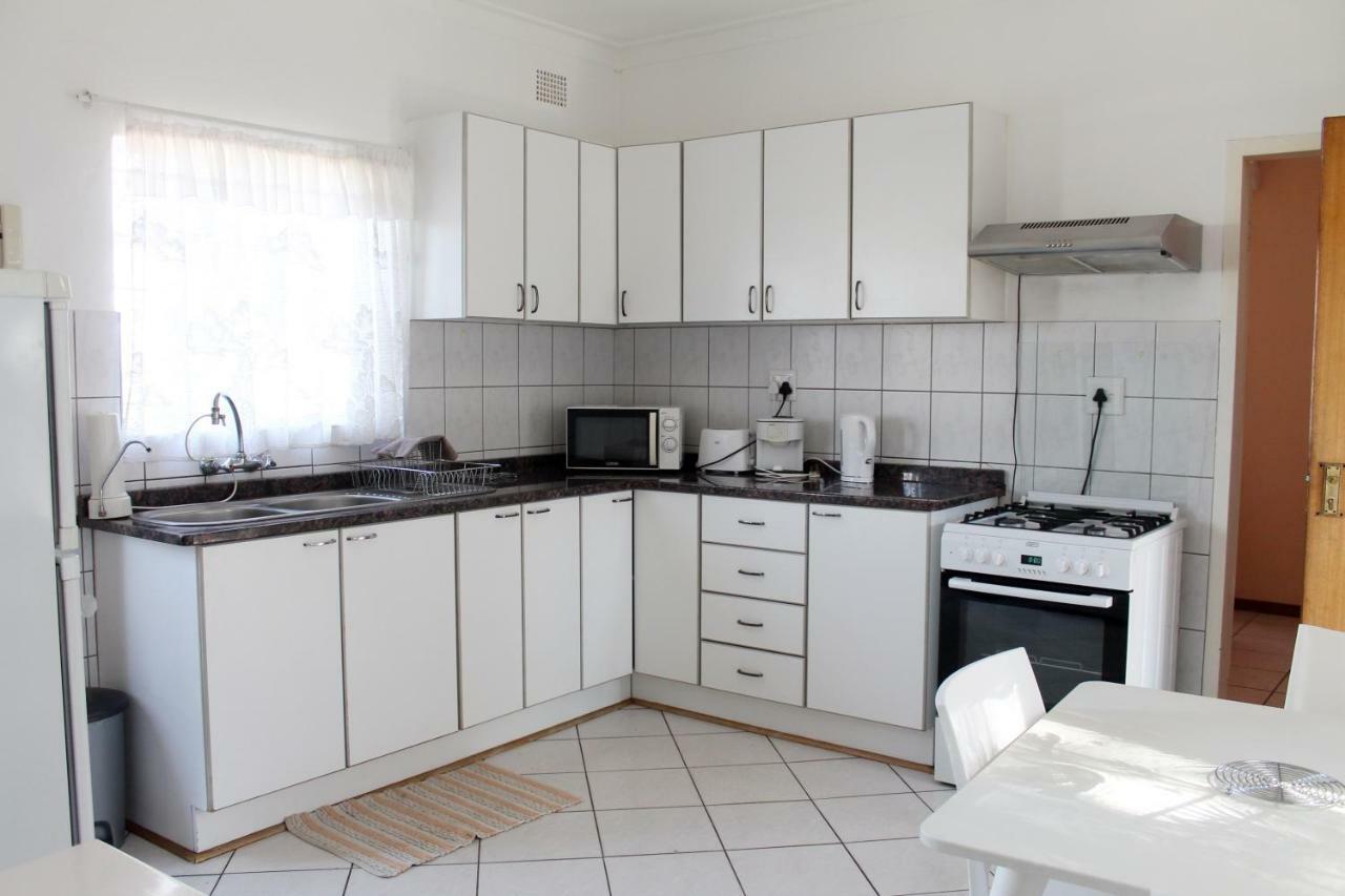 Xenia Bed & Breakfast Windhoek Eksteriør billede